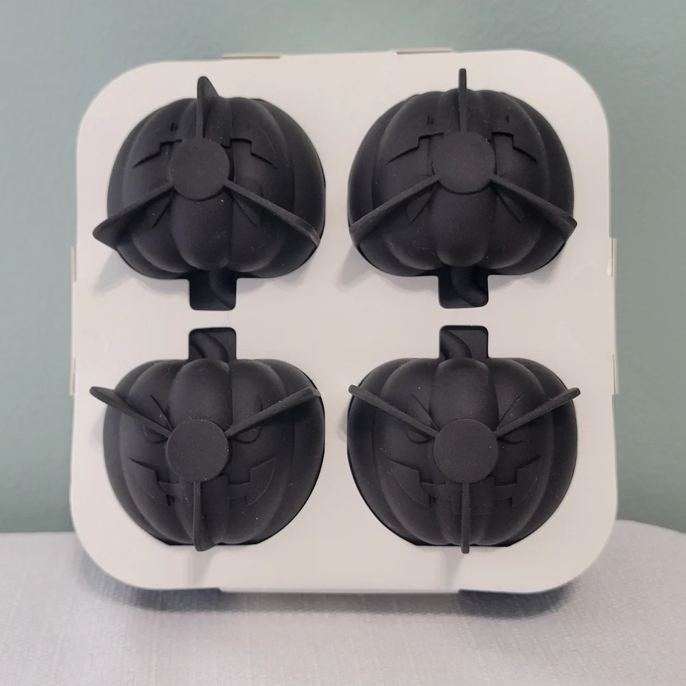 Halloween Pumpkins Silicone Ice Cube Tray Black Threshold Drinks New‎